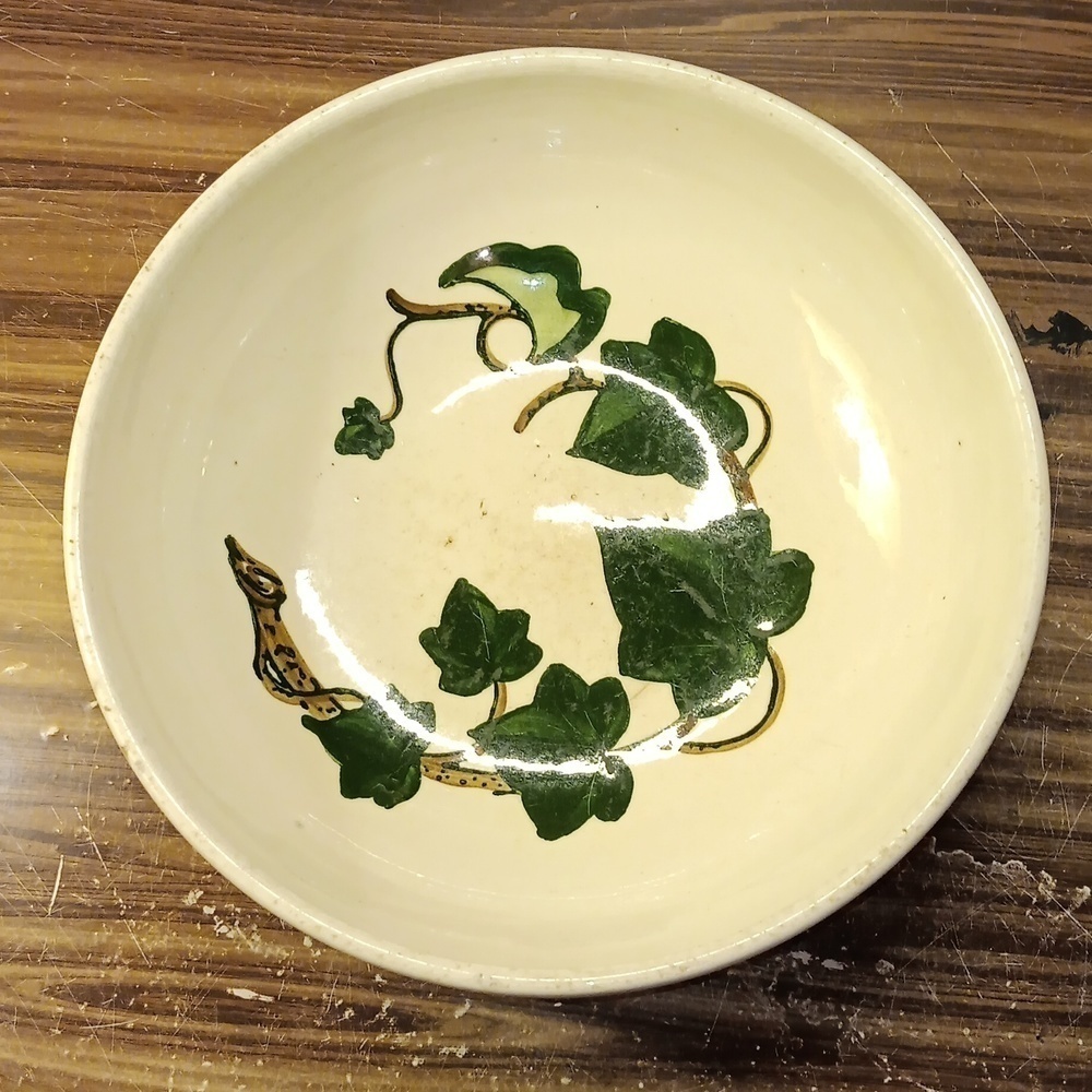 Vintage Poppy Trail California Ivy by Metlox pottery bowl